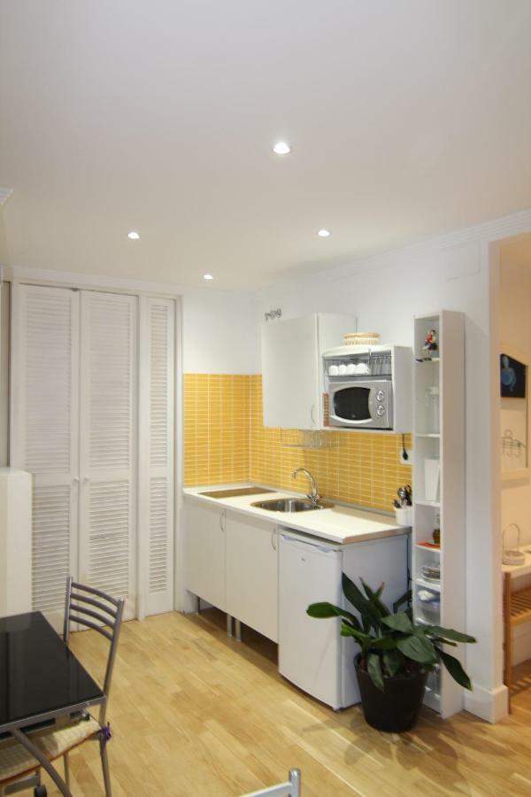 Apartamentos Lara غرناطة المظهر الخارجي الصورة