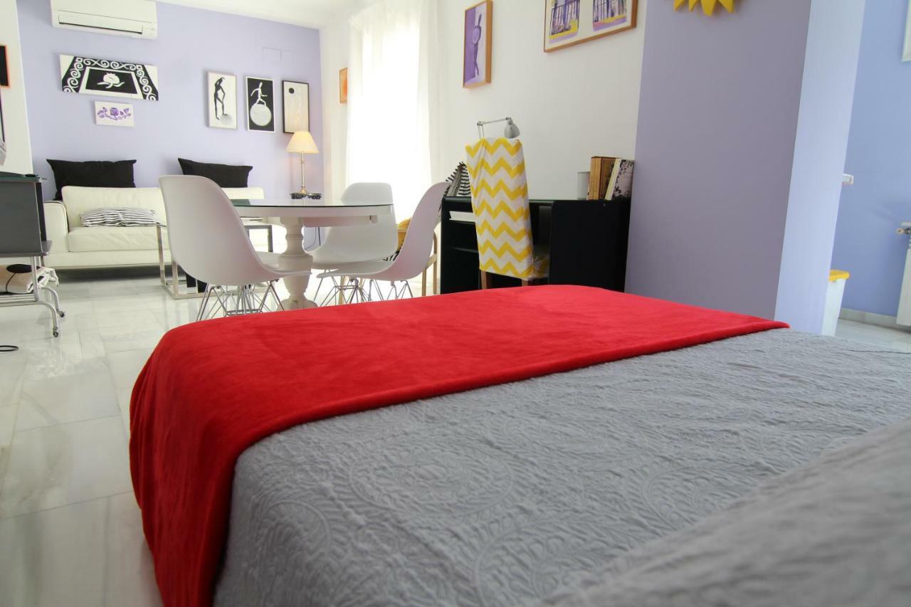 Apartamentos Lara غرناطة المظهر الخارجي الصورة